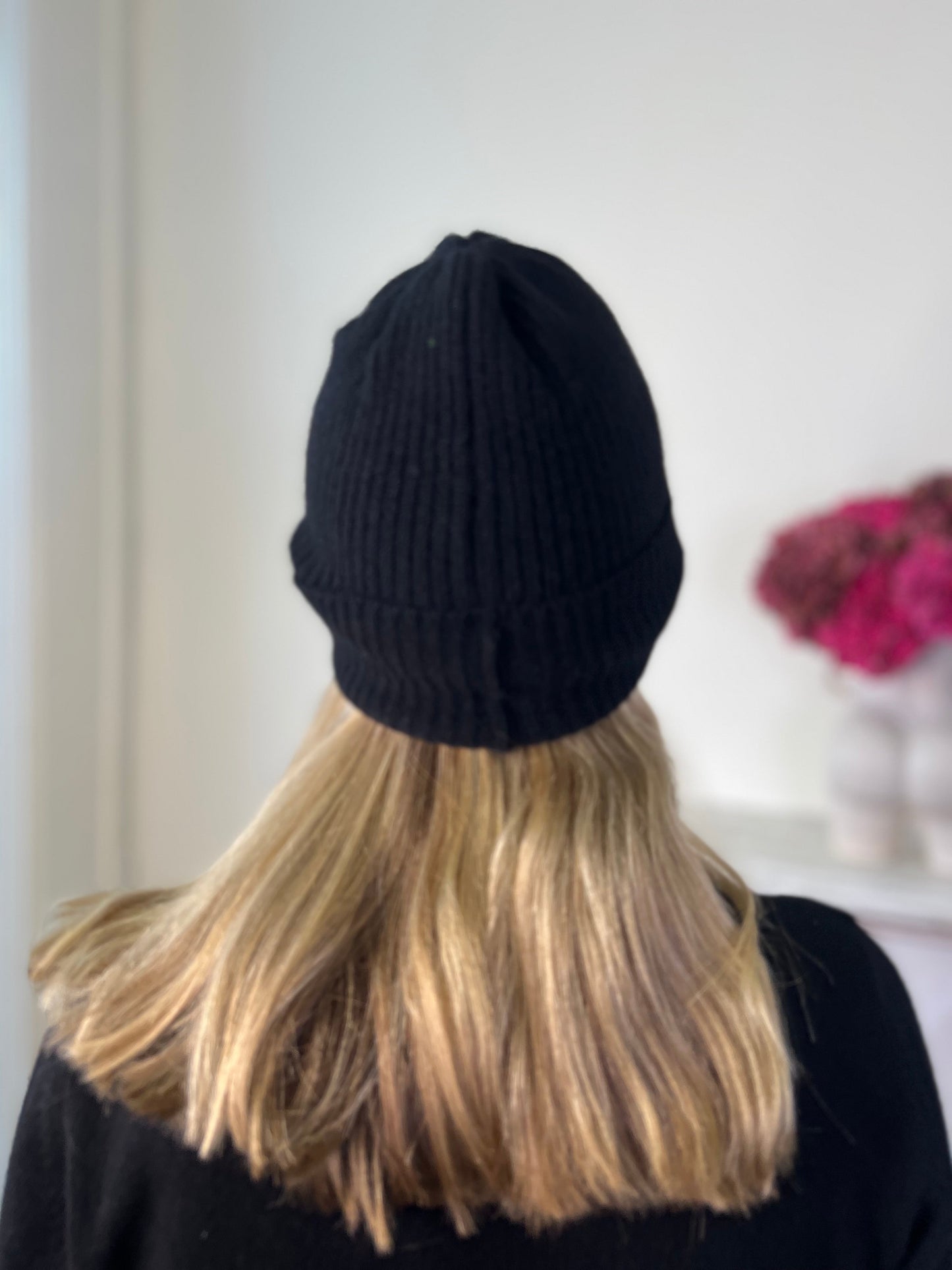 Marc Cashmere Ribbed Hat in 2 colours