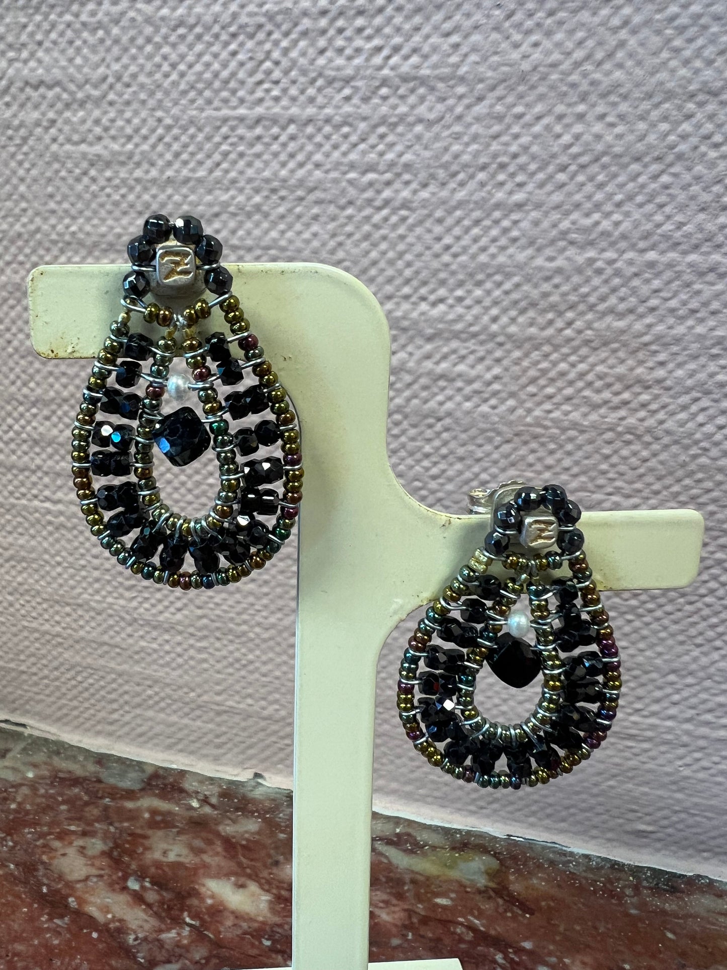 Tabis Black Earings