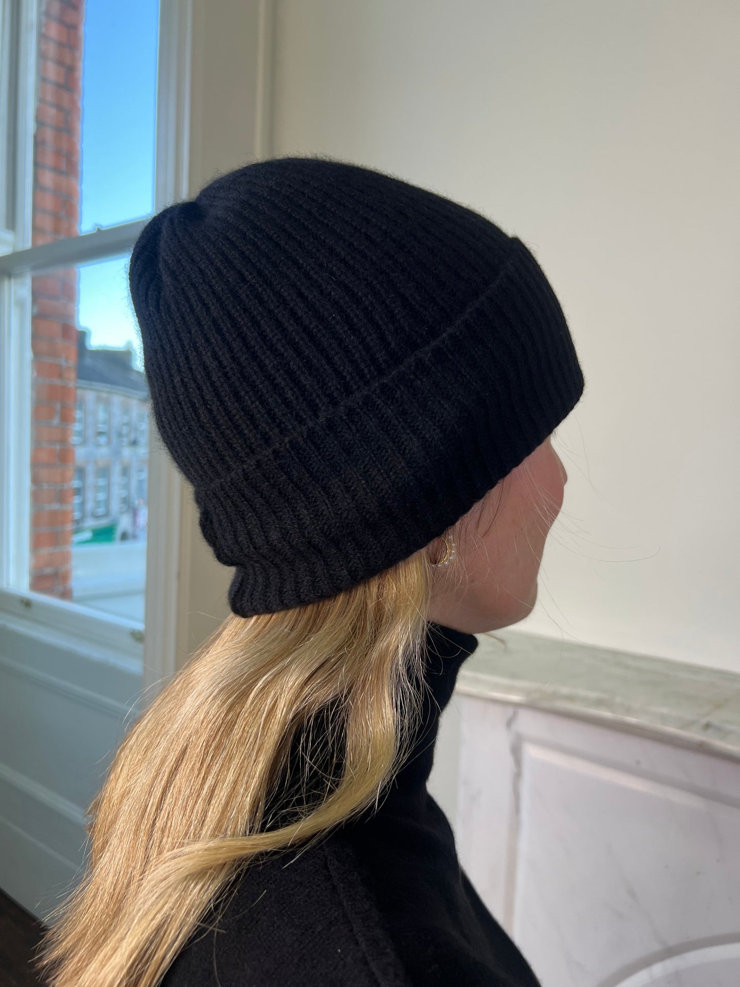 Marc Cashmere Ribbed Hat in 2 colours