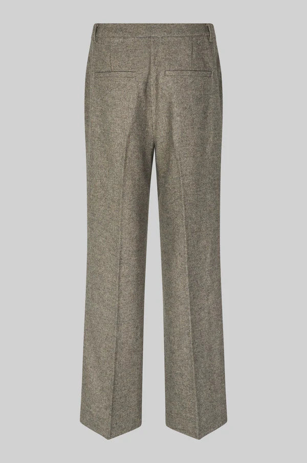 Levi Trousers in Volcanic Ash