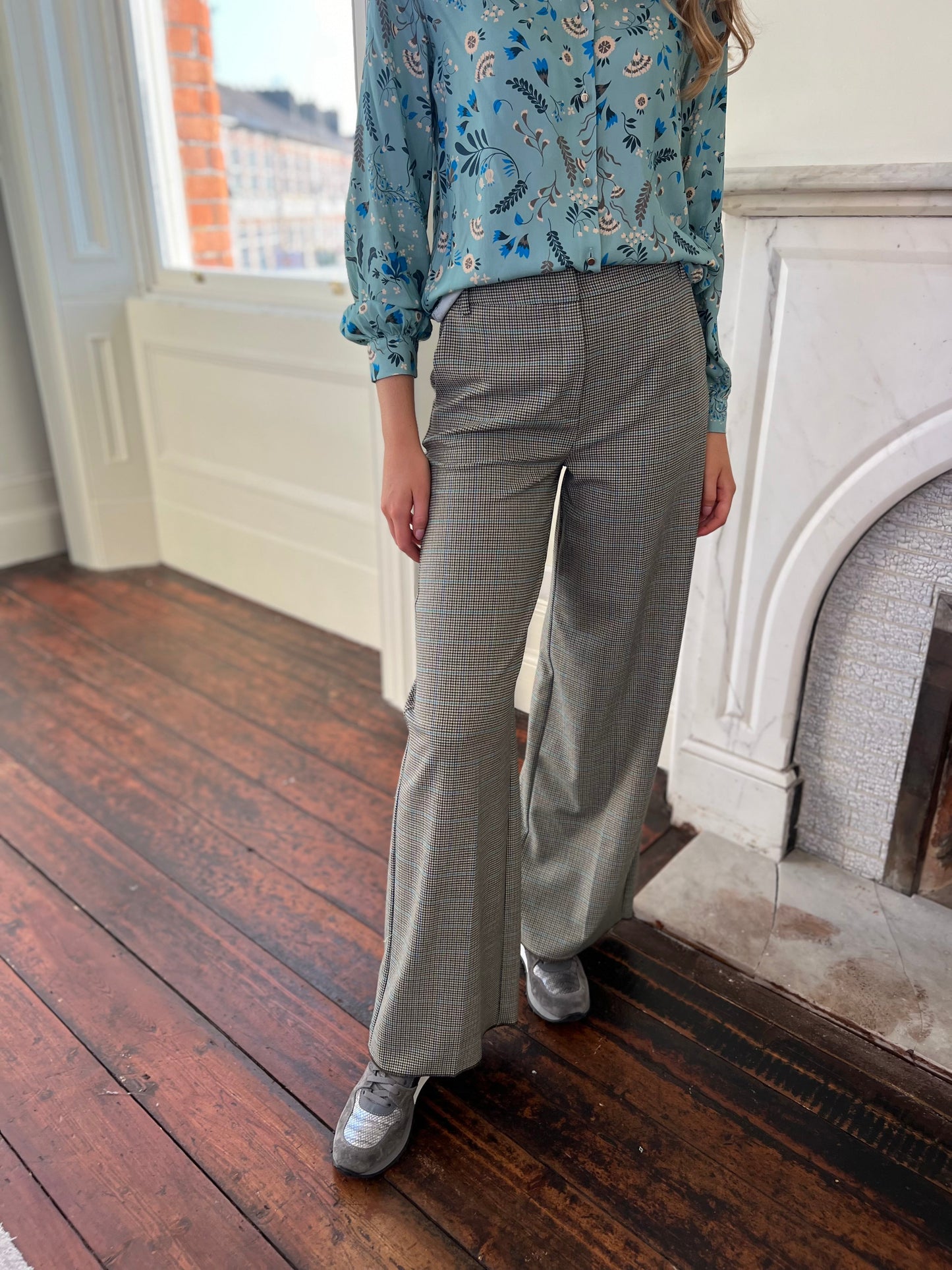 Wide Leg Trousers in Hoodstooth