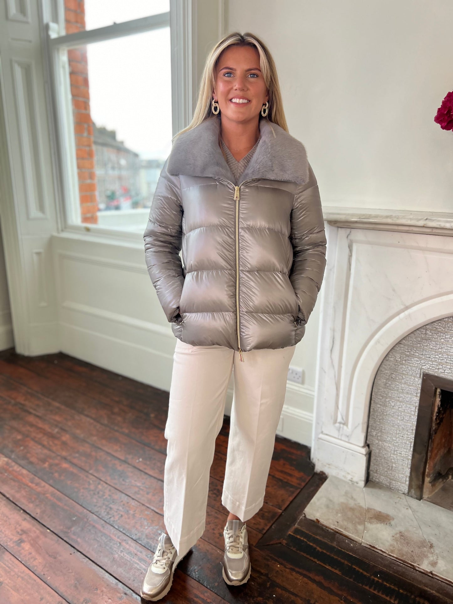 Light Grey Puffer Jacket with Faux Fur Collar