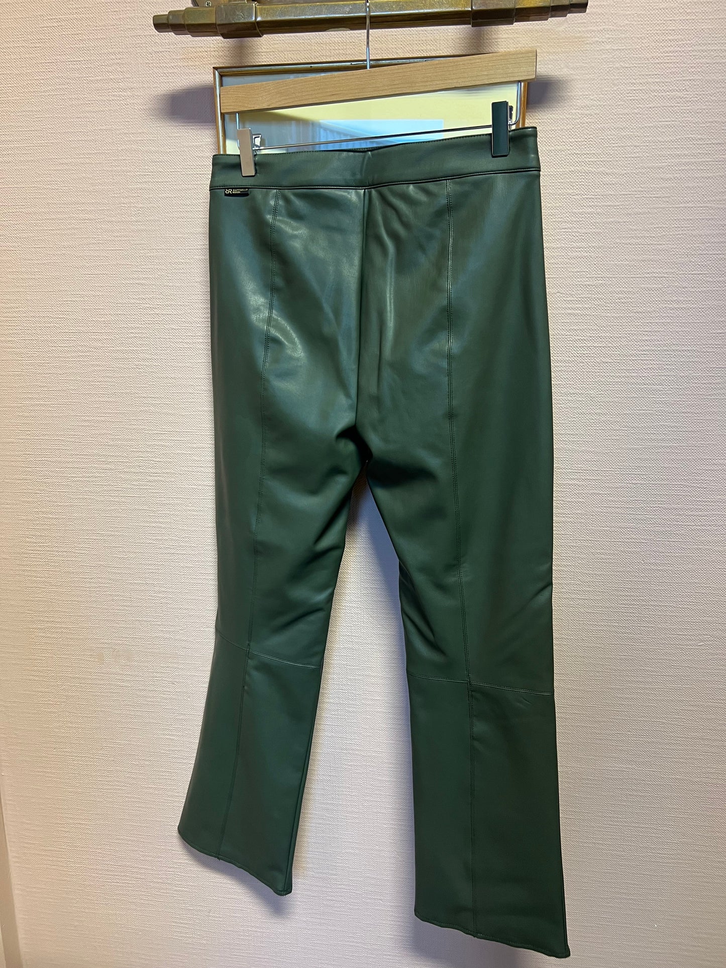 Ima 7/8 Vegan Nappa Trousers in Olive