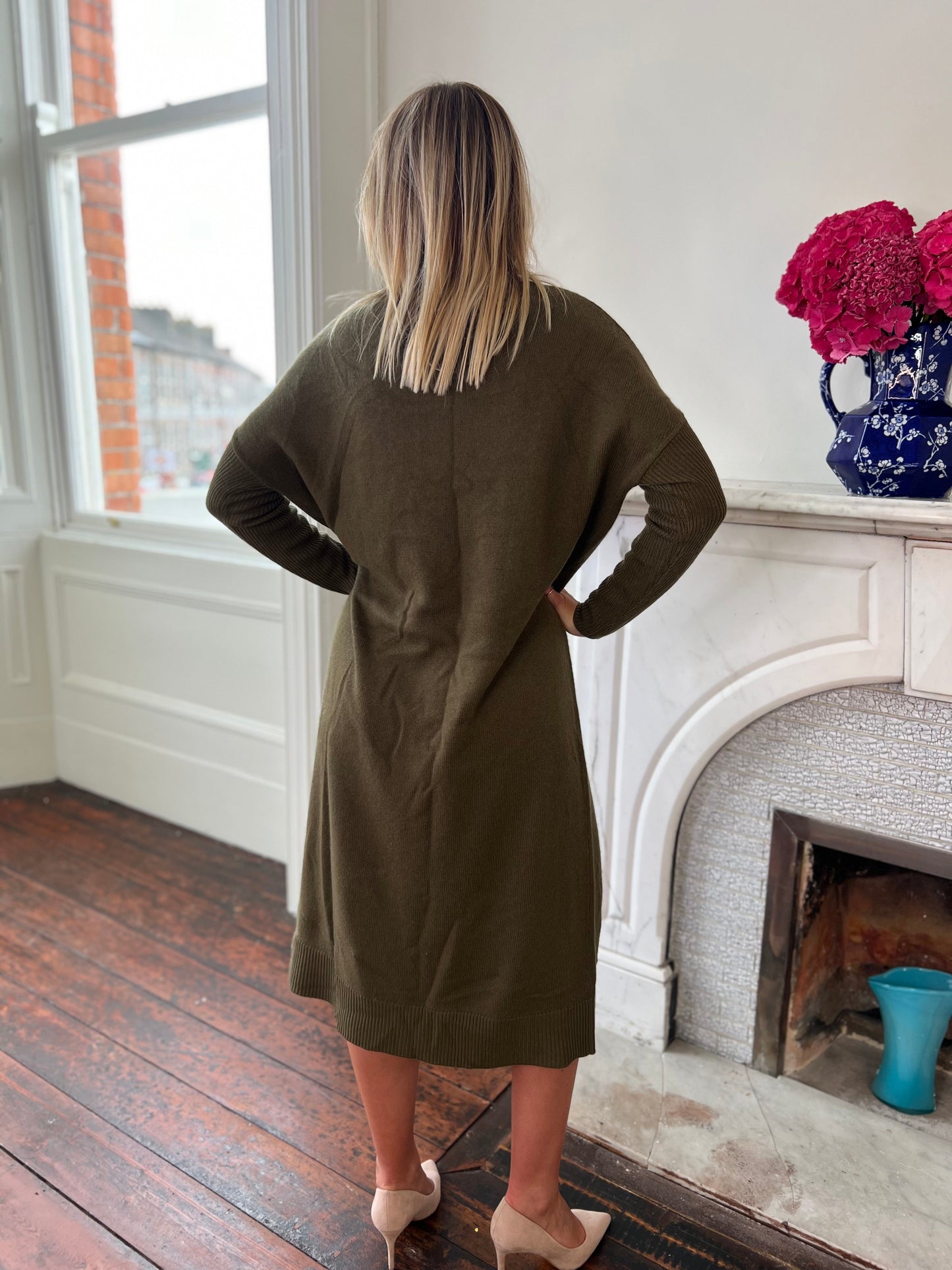 Cashmere Dress with Collar in Army Green