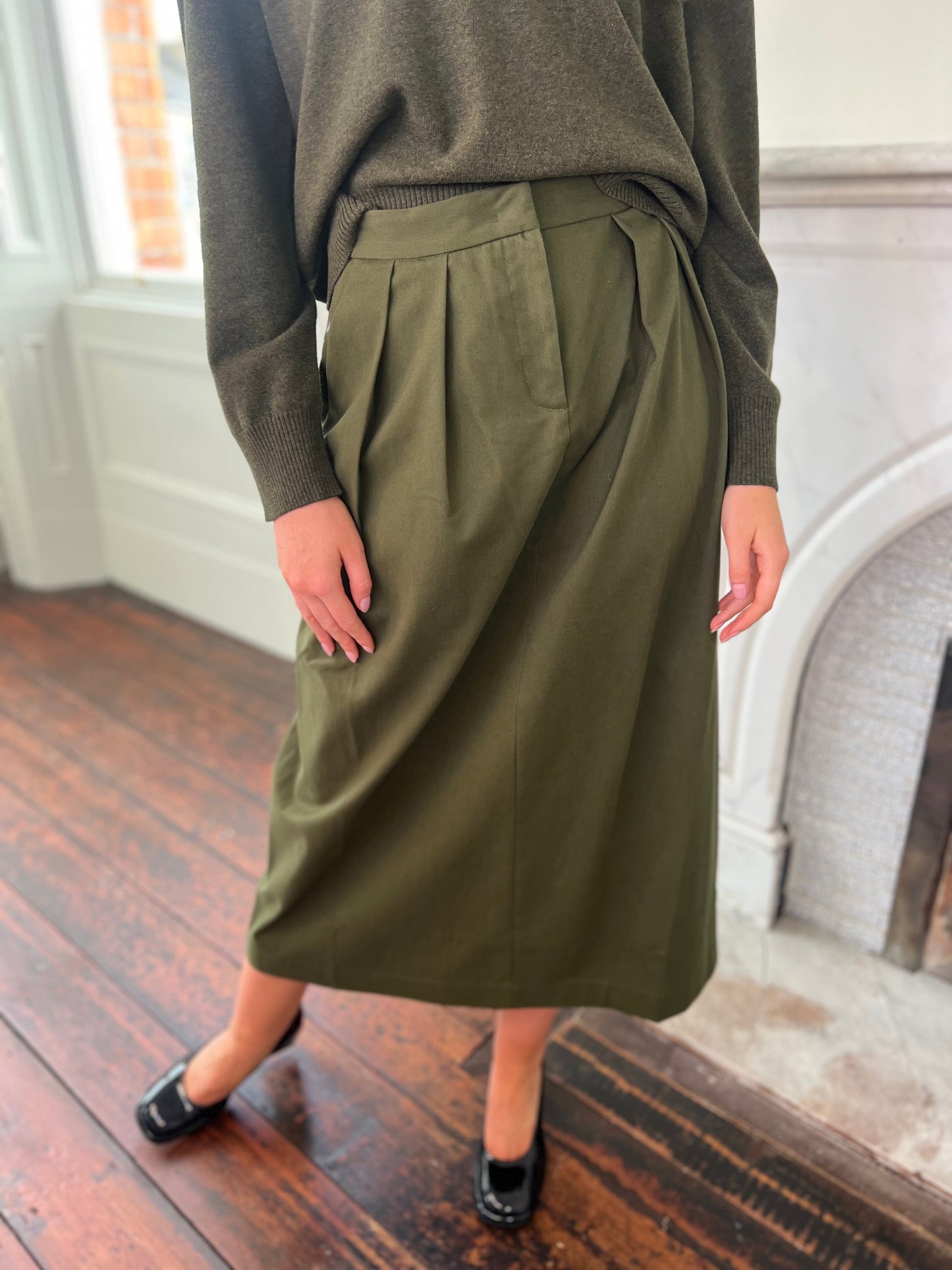 Flannel midi Skirt in Loden Green